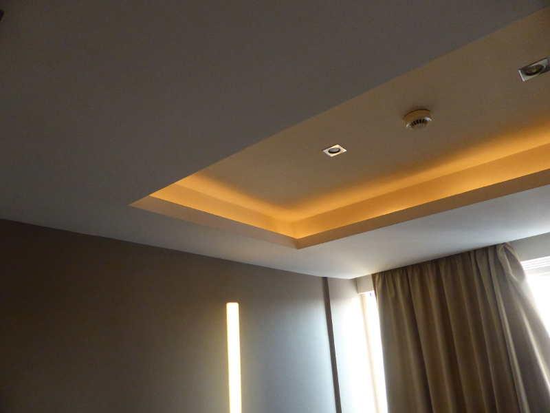 Indirekte Deckenbeleuchtung LED | hotelier.de