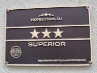 Hotelschild 3 Sterne Superior / Foto © Sascha Brenning - Hotelier.de