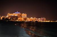 Ein TRaum in der Nacht: Emirates Palace exterior by night, Alle Bilderechte Kempinski Hotels