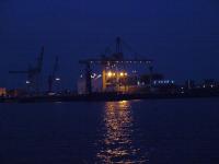 Hamburger Hafen am Abend, Bildquelle Sascha Brenning/Hotelier.de