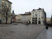 Marktplatz von Lviv aus einer anderen Perspektive