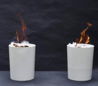 Automatisches ersticken eines Brandes in einem Sicherheits-Papierkorb; Bildquellen Zwingo
