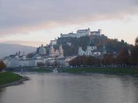 Blick über die Salzach auf die Hohensalzburg in Salzburg / Bildquelle: Hotelier.de