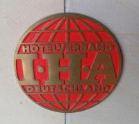 Logo Hotelverband IHA / Bildquelle: Hotelier.de