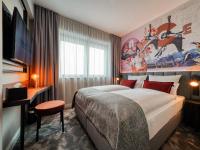 Übersichtliche Zimmer im NYCE Hotel Hannover