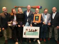 Preisträger HSMA Social Media Award und Green Sleeping Award powered by Swissfeel. / Bildquelle: HSMA Deutschland e.V.