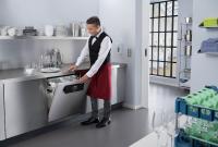 Hygienisch sauberes Geschirr, sogar im Programm 'Super Kurz' mit einer Laufzeit von nur fünf Minuten: Frischwasserspülmaschinen der Serie MasterLine von Miele sind in Restaurantküchen erste Wahl.